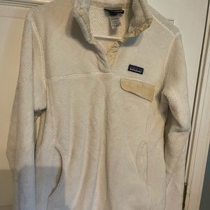 Women’s Patagonia pullover